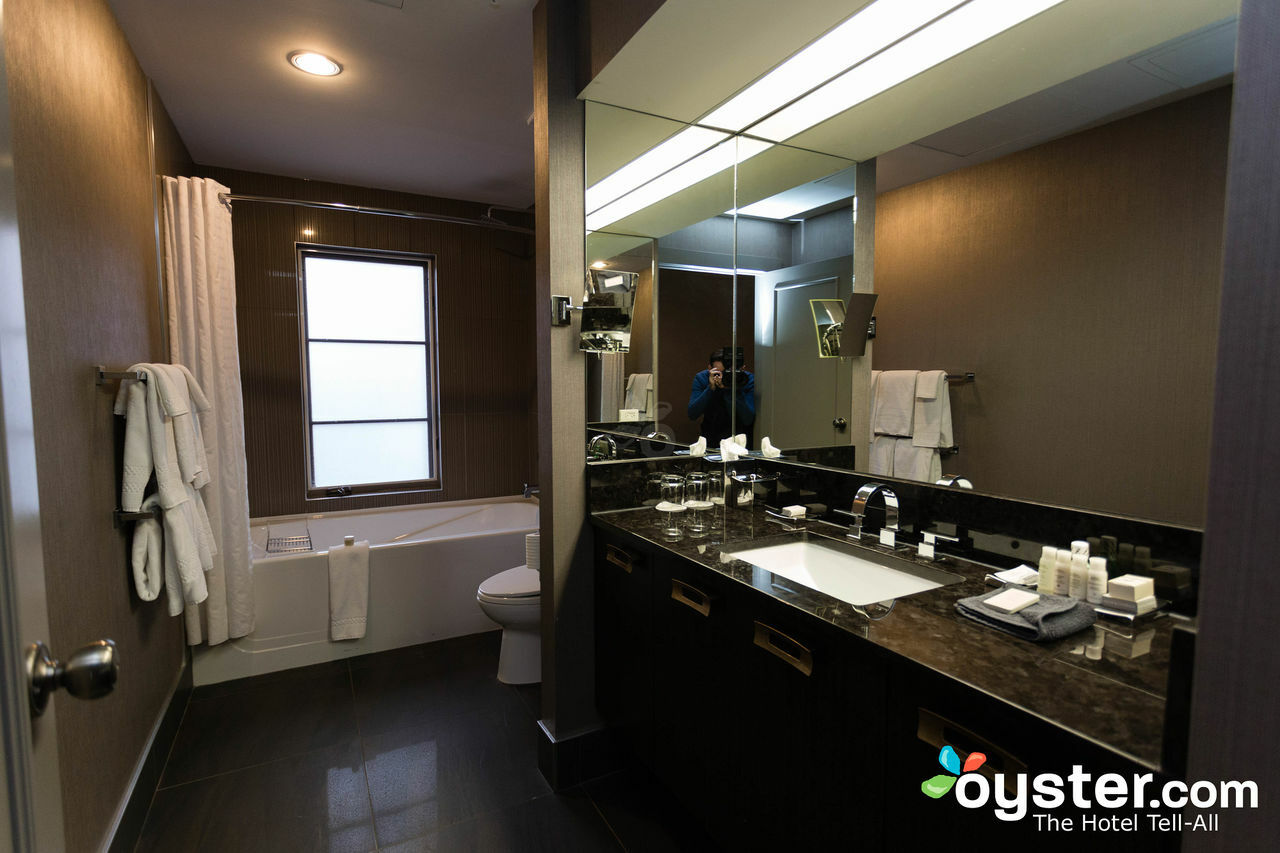 Hotel Arts Kensington Calgary Extérieur photo